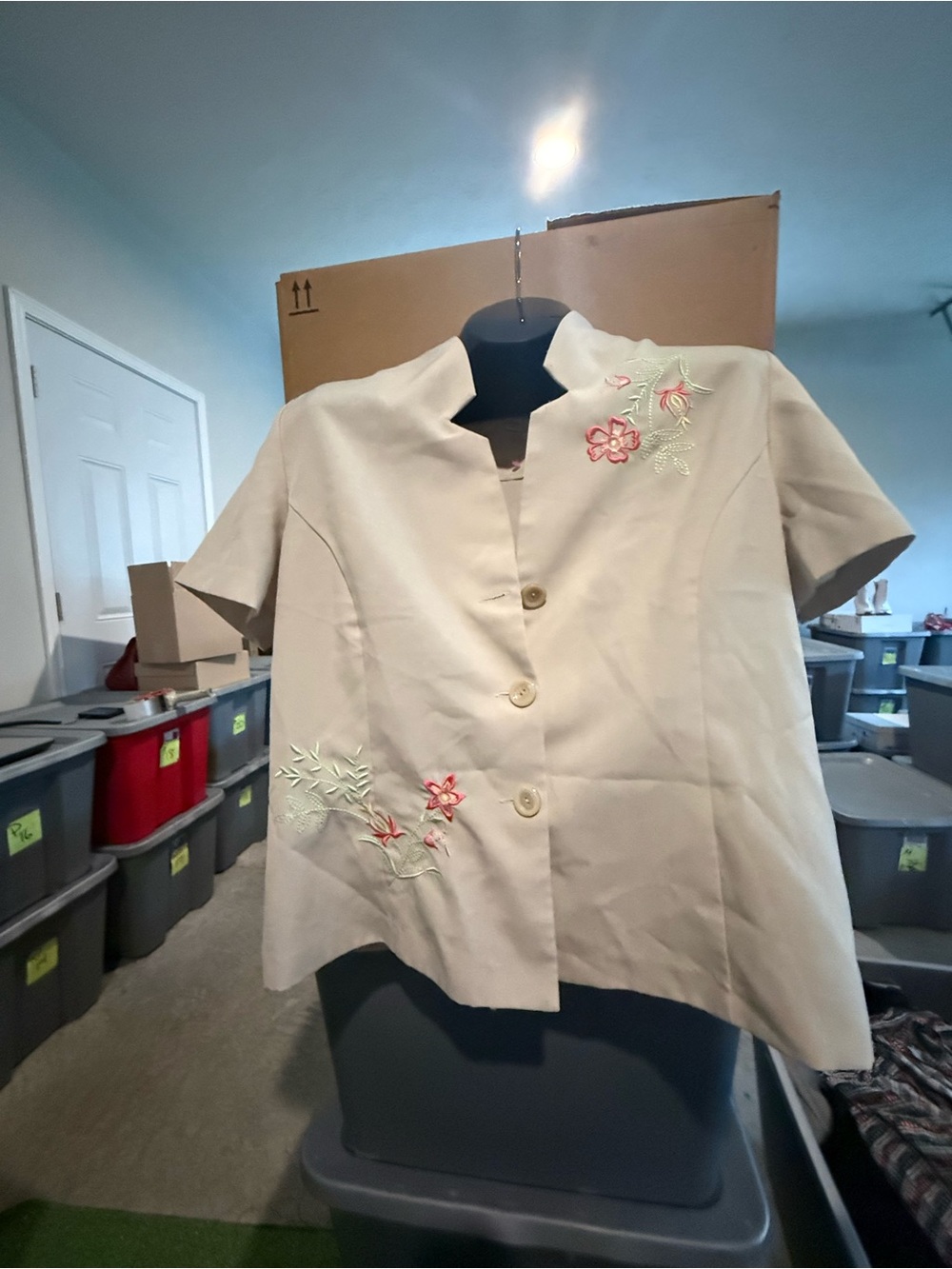 Womens Cream Embroidered Short-Sleeve Jacket mp64